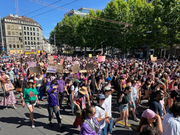 U Ženevi održan protest uoči početka samita G7