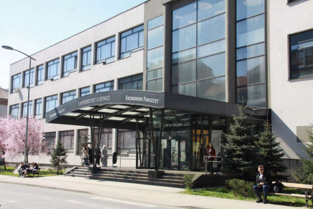 Zenički univerzitet u prvom toku upisao 468 brucoša od planiranih 995