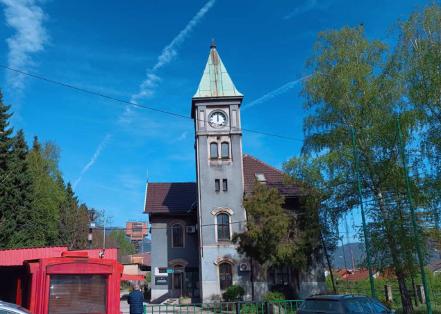 Zeničkim rudarima počela isplata plaća i toplog obroka za januar i februar