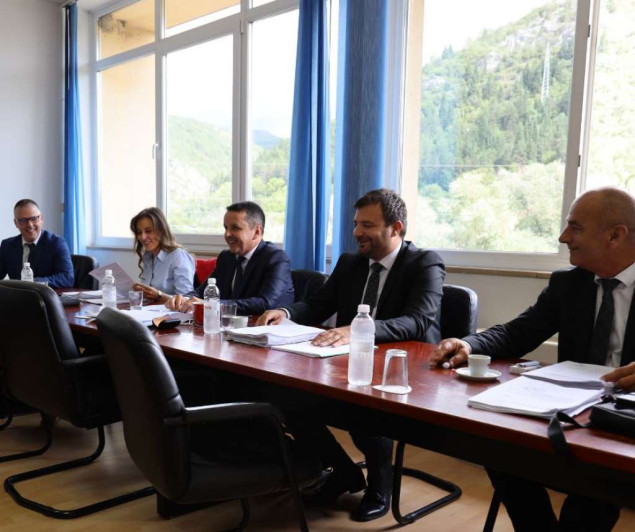 Vlada ZHK isplatila ukupan iznos za sufinanciranje prijevoza učenika