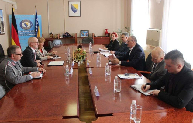Helez i Fitschen o saradnji BiH i SR Njemačke s fokusom na podršku OSBiH