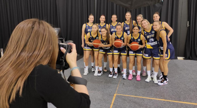 'Zmajice' obavile službeno fotografiranje pred početak SP, očekuje se dolazak Jonquel Jones