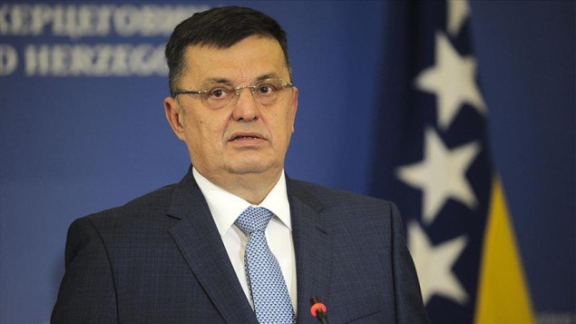 Tegeltija govorio protiv Dodika - RS trpi štetu zbog njega