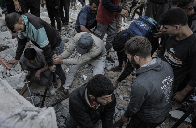 Više od 50 mrtvih nakon izraelskog zračnog napada na zgradu na sjeveru Gaze