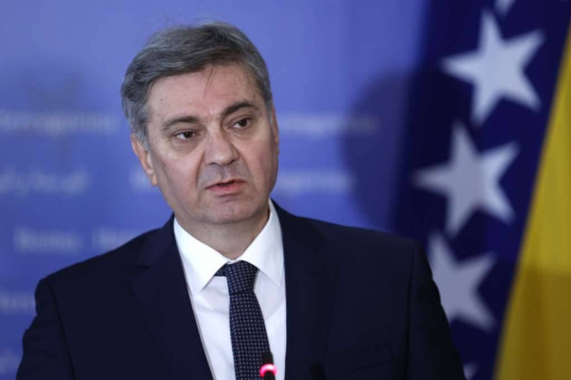 Zvizdić traži pokretanje procedure pregovora s Rusijom radi vraćanja u posjed Povelje Kulina bana