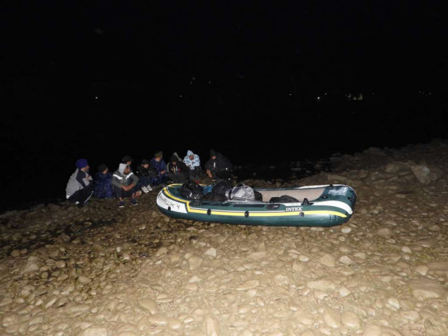 Na području Zvornika spriječeno krijumčarenje 19 migranata