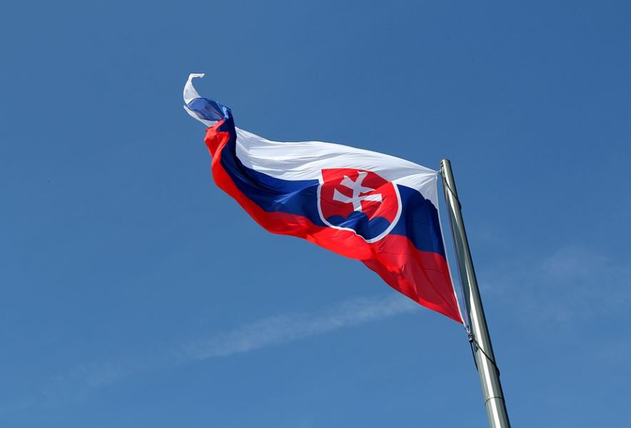 U Slovačkoj imenovani novi ministri nakon što je liberalna partija napustila vladajuću koaliciju