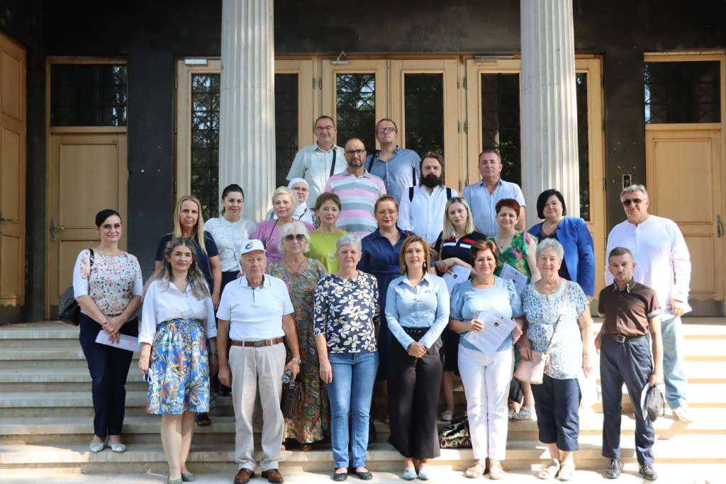 Pavić Pečenković potpisala ugovore za finansiranje projekata humanitarnih organizacija i udruženja