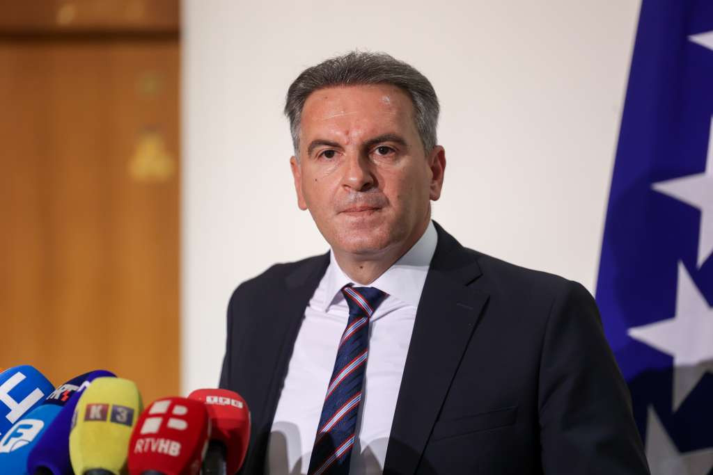 Smajić: Čović onemogućavanjem kvoruma pokazao da mu nije cilj rješavanje Izbornog zakona