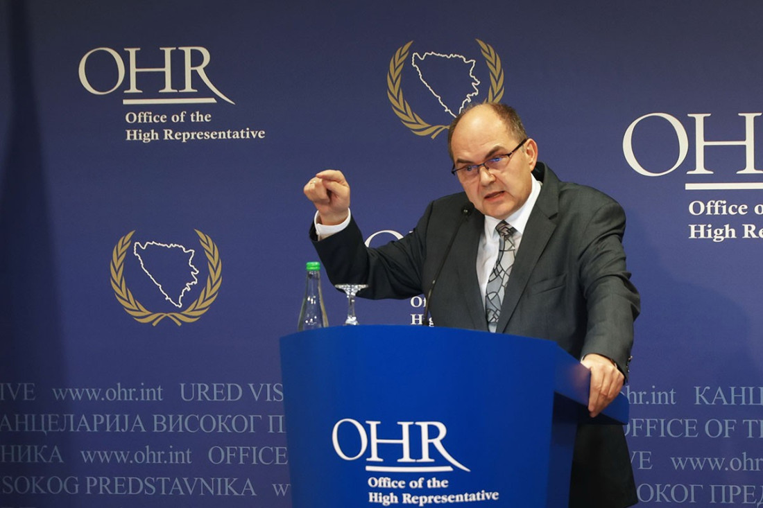 IZMJENE IZBORNOG ZAKONA: DOGOVOR ILI BONSKE OVLASTI