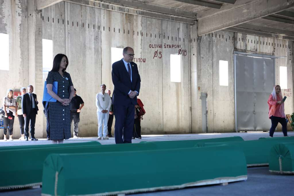 "Pozvao bih neke u Banjoj Luci da dođu ovdje da šutimoi tugujemo"