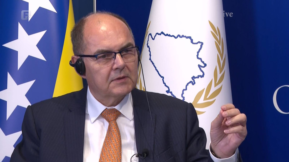 Schmidt odgovorio Amidžiću