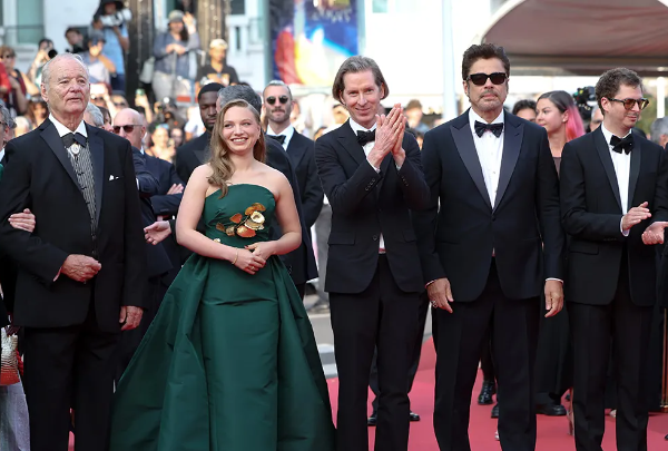 Wes Anderson oduševio u Cannesu premijerom filma "Feničanski plan"