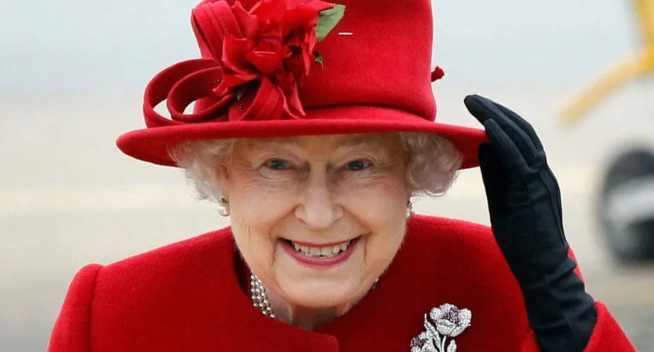 U pripremi londonska izložba “Kraljica Elizabeta II: Njen život u stilu”