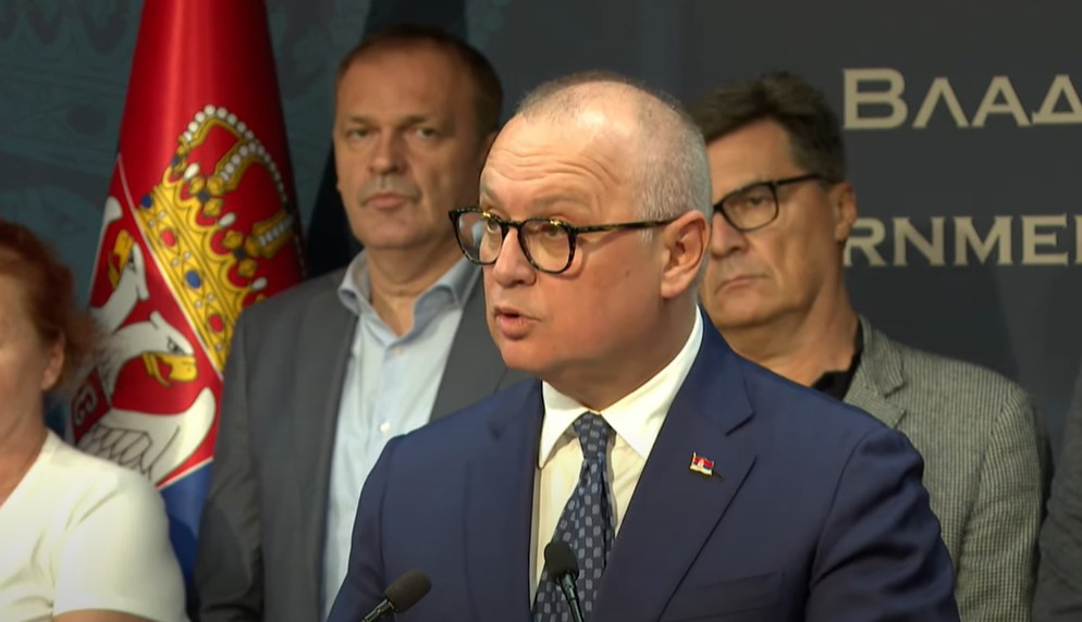 Srbija: Goranu Vesiću izvršena hitna opercija, nalazi se na intezivnoj njezi