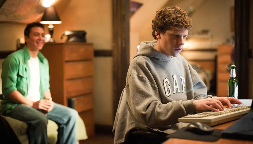 „Snaga otuđenja“: Kako je "The Social Network" predvidio budućnost tehnologije