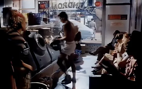 "Ženski pogled na muško tijelo": Reklama za farmerke koja je 80-ih izazvala šok