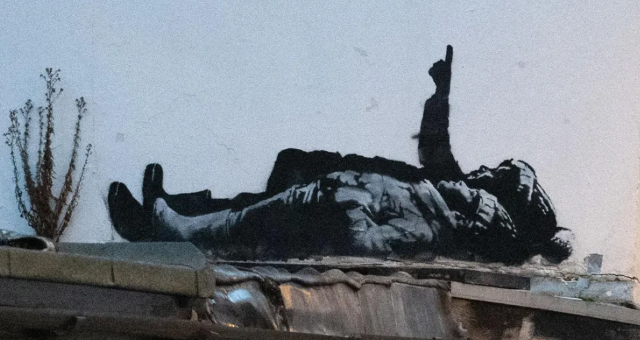 Novi Banksyjev mural u Londonu skreće pažnju na beskućništvo djece