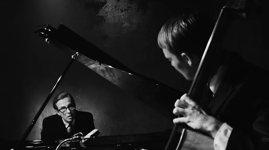 "Everybody Digs Bill Evans": Tragična filmska priča o jazz pijanisti Billu Evansu