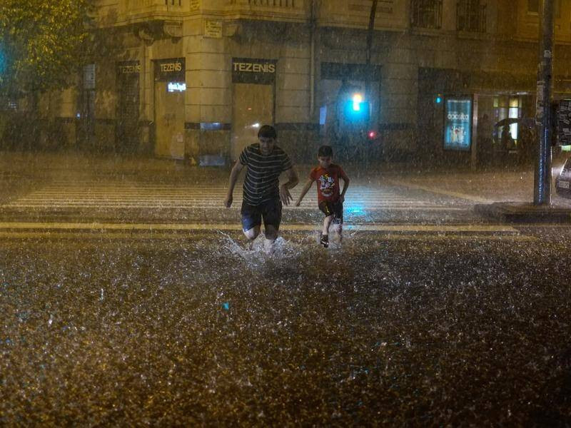 Španija: Loši vremenski uslovi utjecali na 60.000 putnika u željezničkom saobraćaju