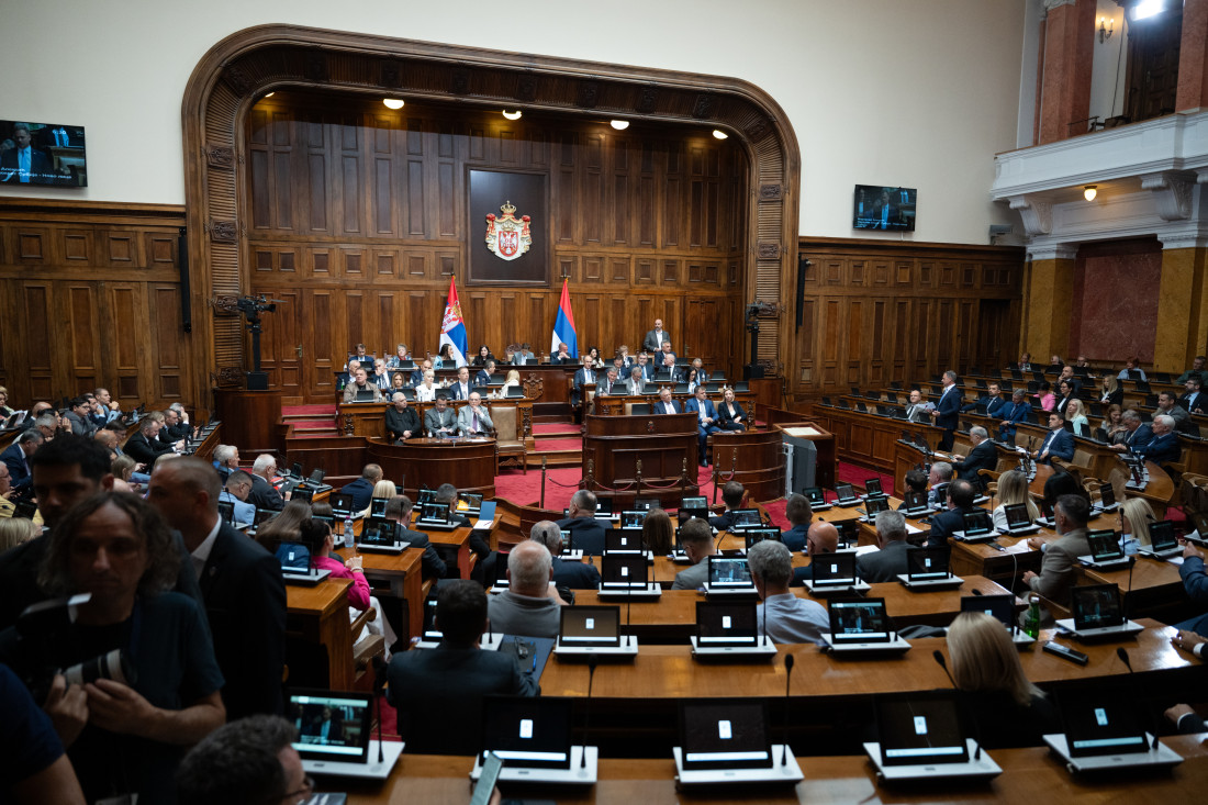 Skupština Srbije odbila prijedlog o nepovjerenju vladi, završeno vanredno zasjedanje
