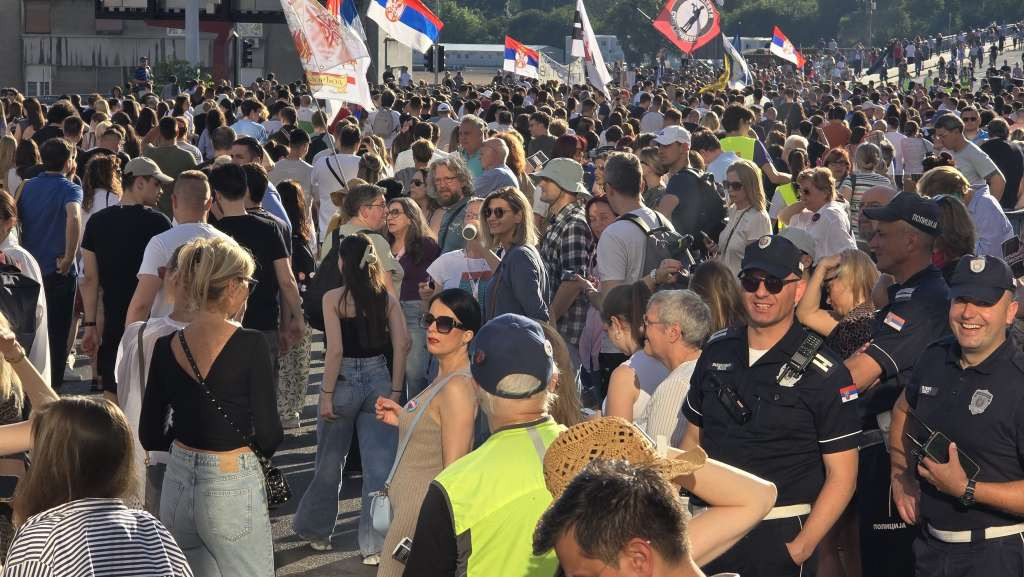 Krovna organizacija mladih Srbije: Više od 90 posto mladih spremno da izađe na izbore