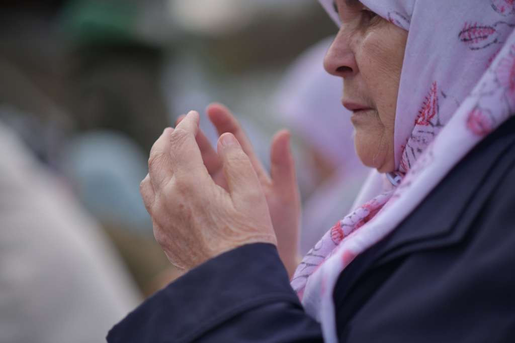 Obilježen Dan šehida u Memorijalnom centru Srebrenica, okupilo se više od 2.000 ljudi