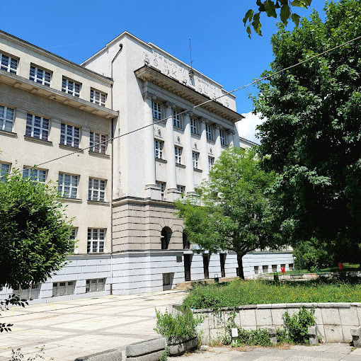 Tri srednje škole u Sarajevu evakuisane nakon dojave o postavljenoj bombi