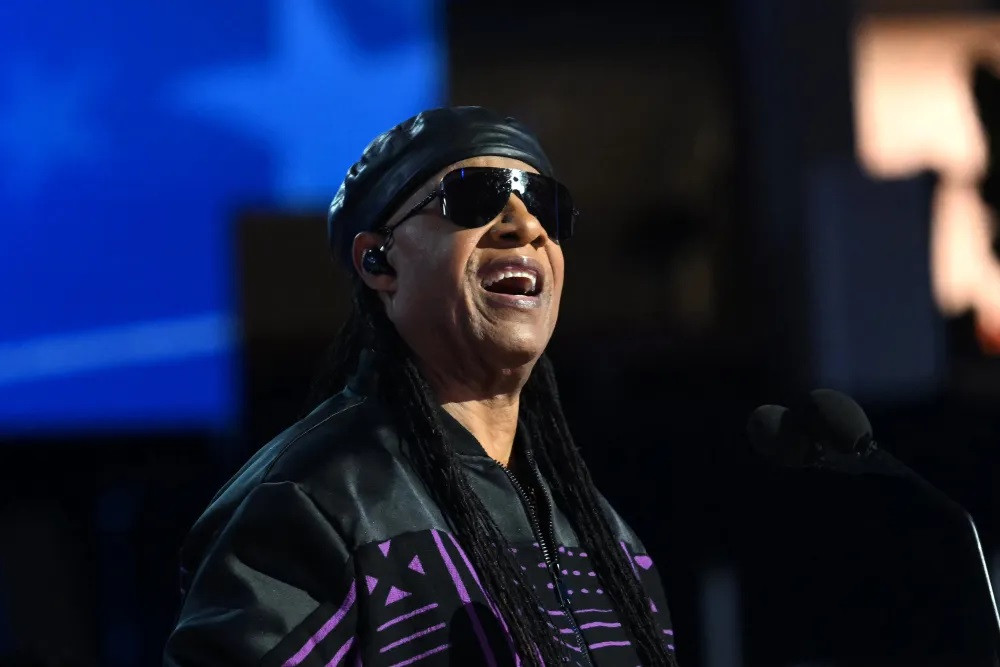 Stevie Wonder:  Nastup u rodnom Detroitu i kritika Trumpa