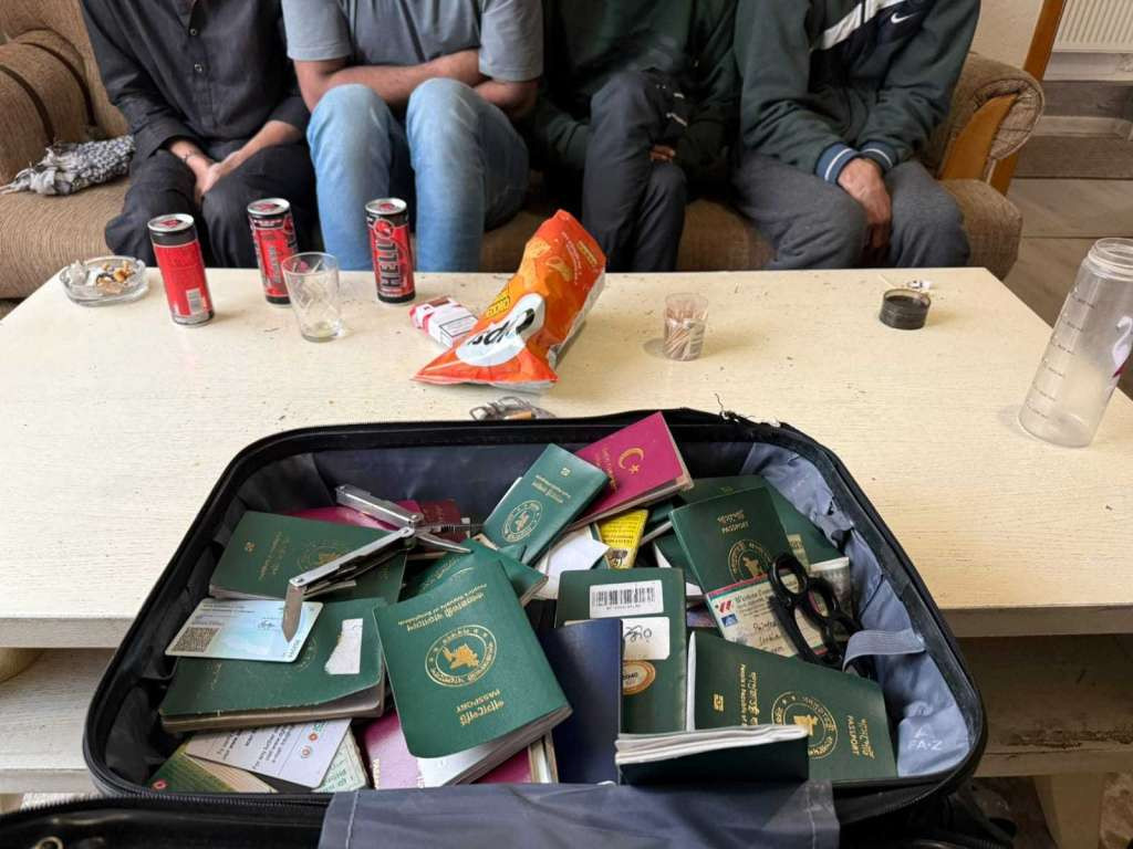 Tokom policijske akcije, pronađeno 20 stranih državljana koji ilegalno borave u Sarajevu