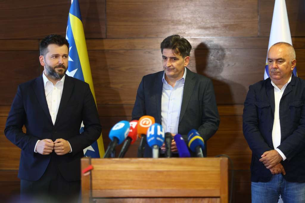KO SDA, DF i SBiH saopćili imena kandidata za općinske načelnike