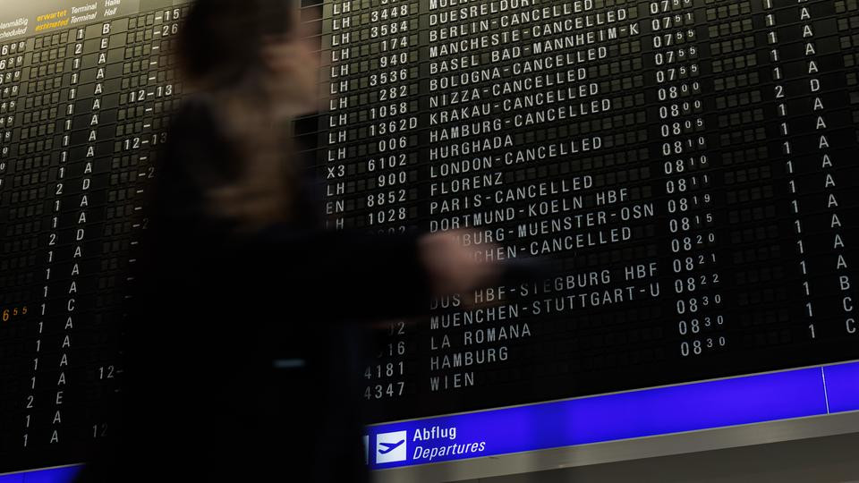 Otkazani brojni letovi, piloti i kabinsko osoblje Lufthanse u štrajku