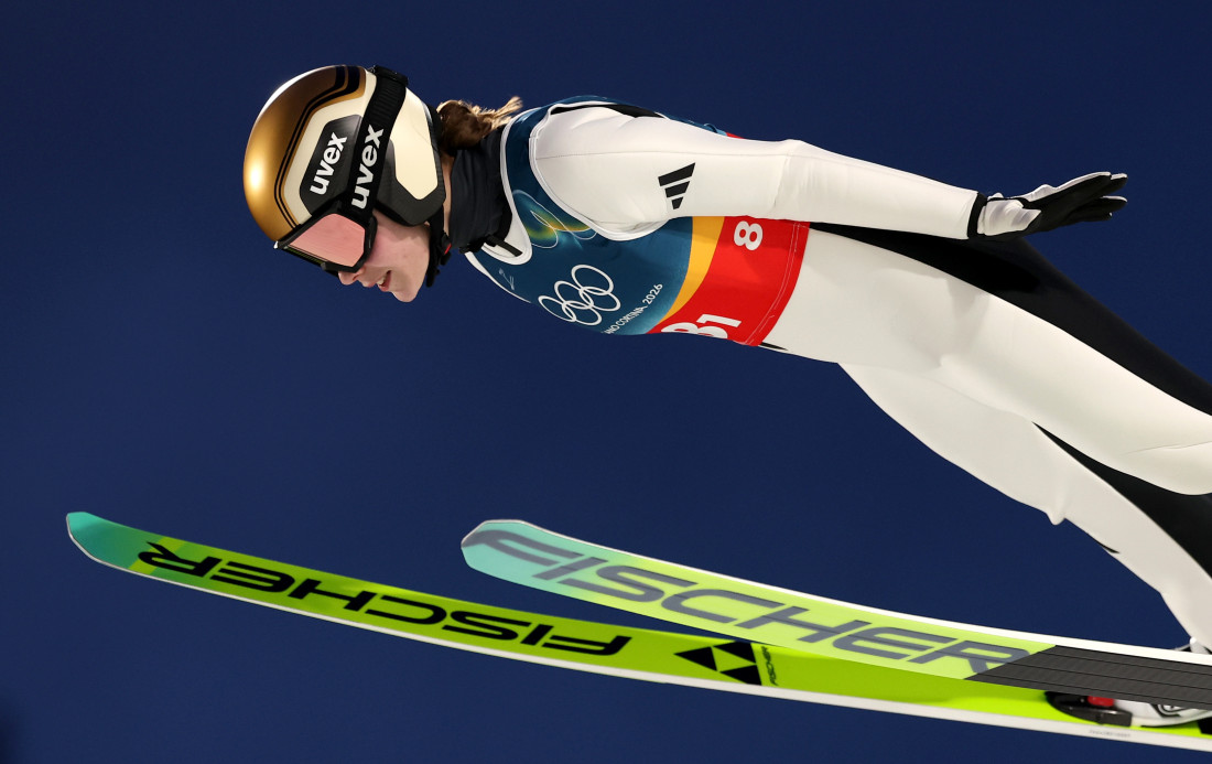 Norvežanke osvojile zlato i srebro u ski skokovima na velikoj skakaonici