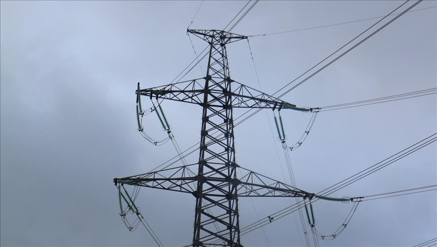 Prelazak na zimsko računanje vremena mijenja i periode tzv. jeftinije i skuplje struje