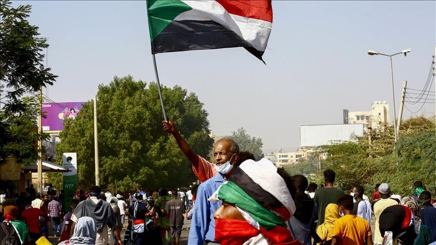 Aktivisti: Najmanje sedam mrtvih i oko 100 ranjenih na protestima u Sudanu