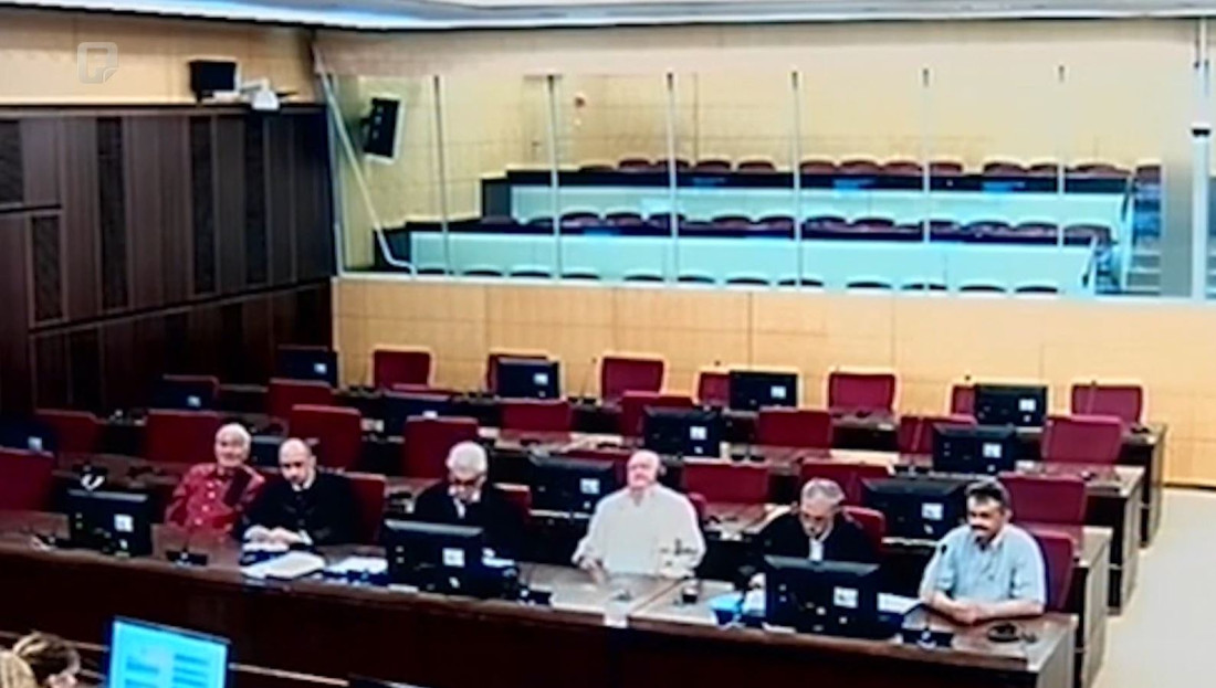 Počelo suđenje Jevtiću, Čalmiću i Perišiću za zločin protiv čovječnosti počinjen u Srebrenici