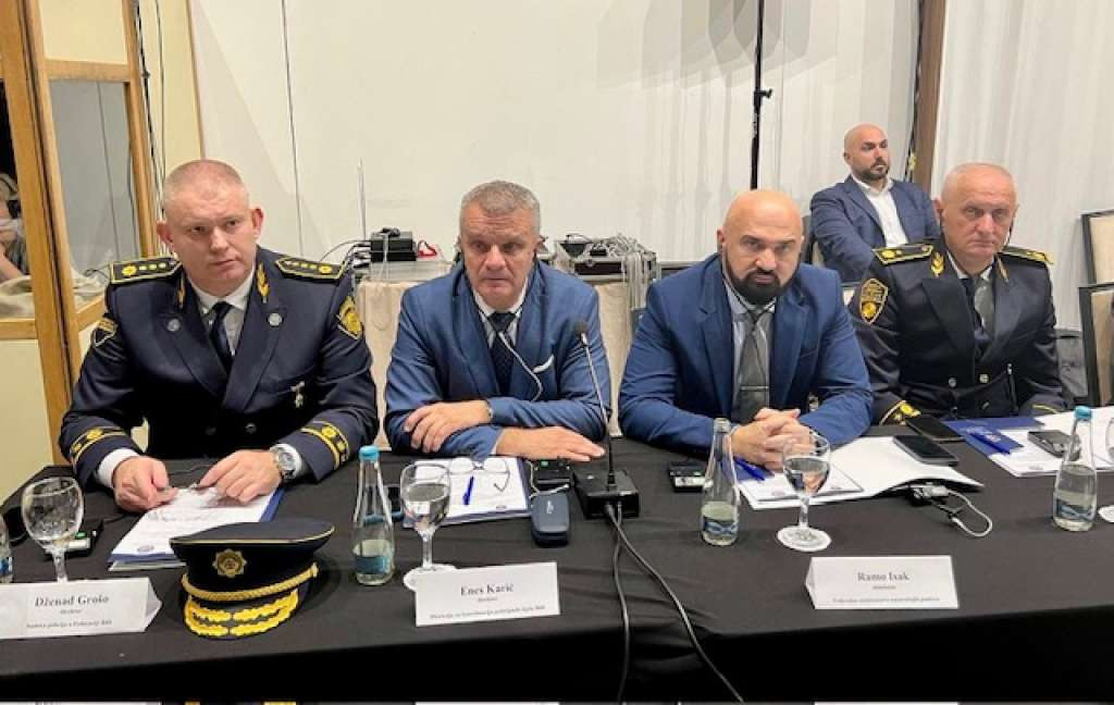 Isak čestitao Dan Sudske policije u FBiH