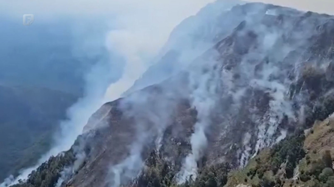 Nacionalni park Sutjeska gori - vatra uništava, a politika se nadurava