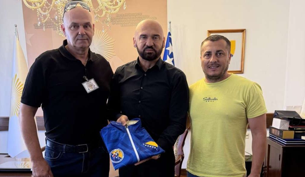 Ministar Isak primio predstavnike Saveza tajlandskog boksa: Sportom do discipline i sigurnosti
