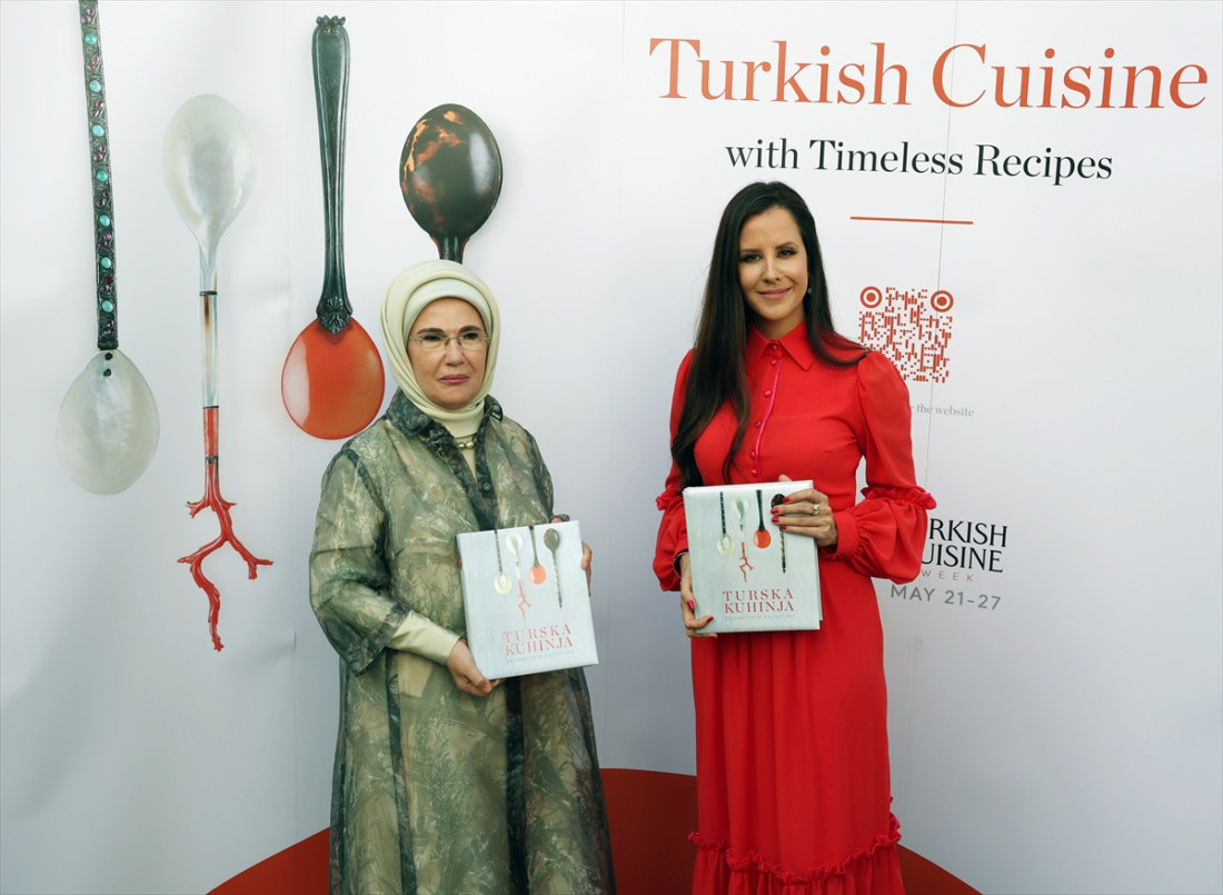 Tamara Vučić ugostila Emine Erdogan na promociji knjige o turskoj kuhinji