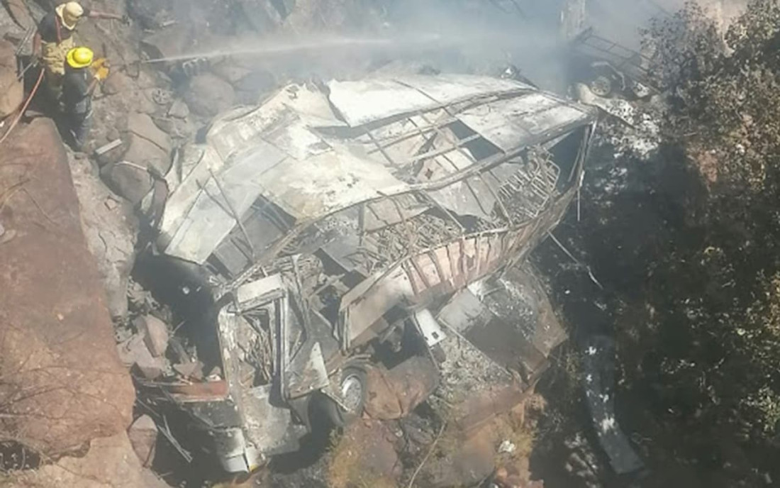 Južna Afrika: Autobus sletio s mosta, poginulo 45 ljudi