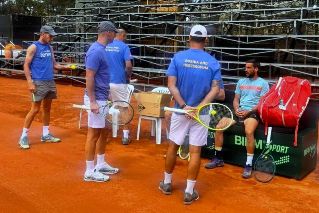 Teniseri BiH ulaze u završnu fazu priprema za meč protiv Ekvadora