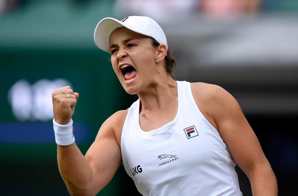Ashley Barty igra u Wimbledonu u egzibicijskom meču parova