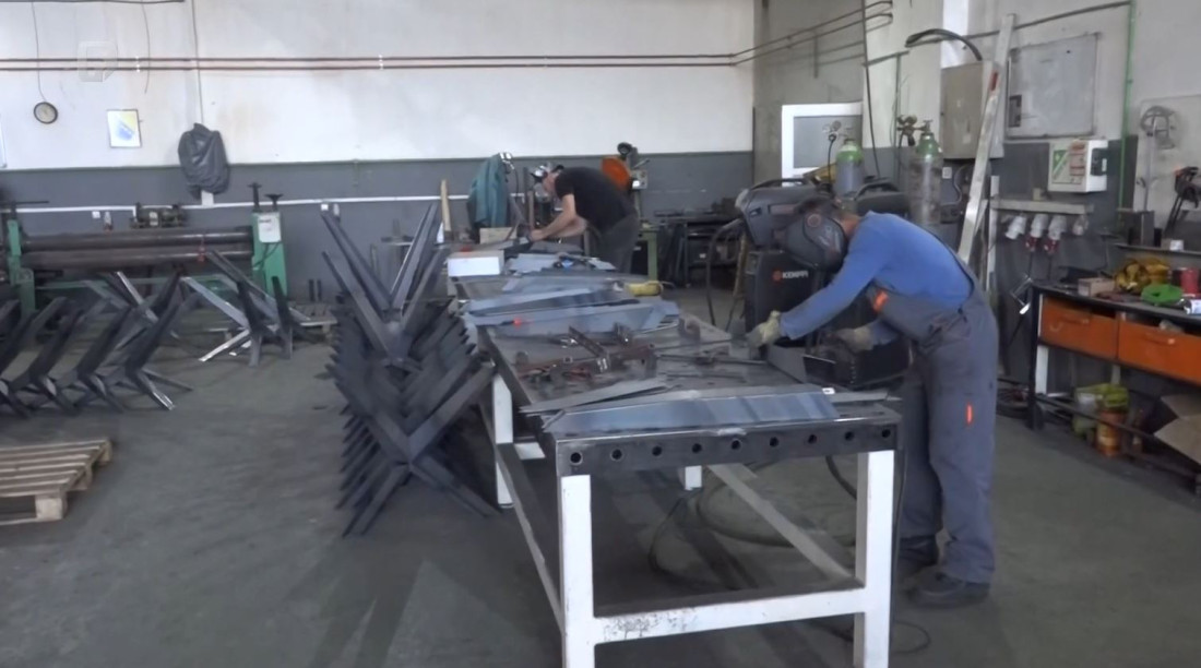 Održane dvije besplatne obuke za zavarivače i tehničare za obradu drveta u Tešnju