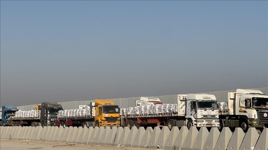 Ured za medije: Samo 534 kamiona pomoći od očekivanih 3.000 ušla u Gazu za pet dana