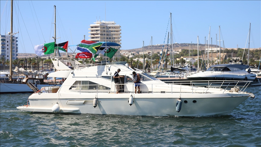 Posljednji španski brod u floti pomoći za Gazu isplovio iz luke u Tunisu