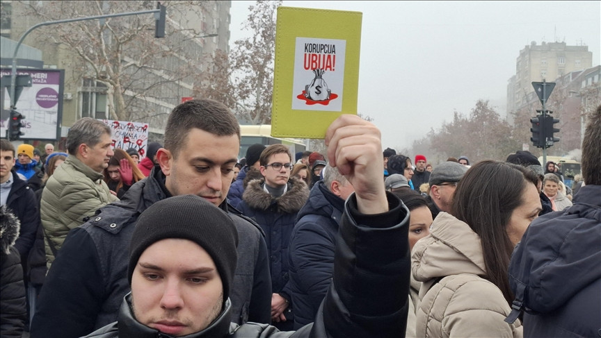 Građani okupljanjem u tišini obilježili dva mjeseca od tragedije u Novom Sadu