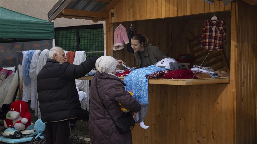 Prvi ovogodišnji humanitarni bazar Udruženja Pomozi.ba sutra u Sarajevu