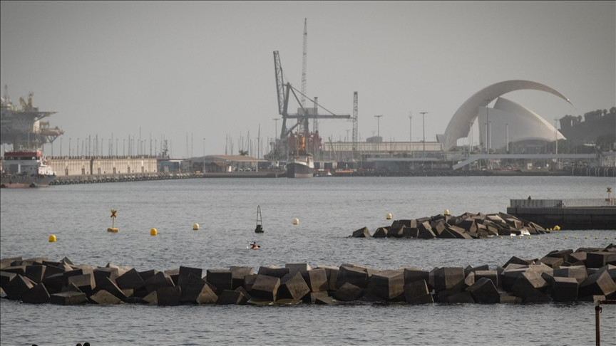 Tri osobe poginule, a više povrijeđeno zbog uzburkanog mora na Tenerifima