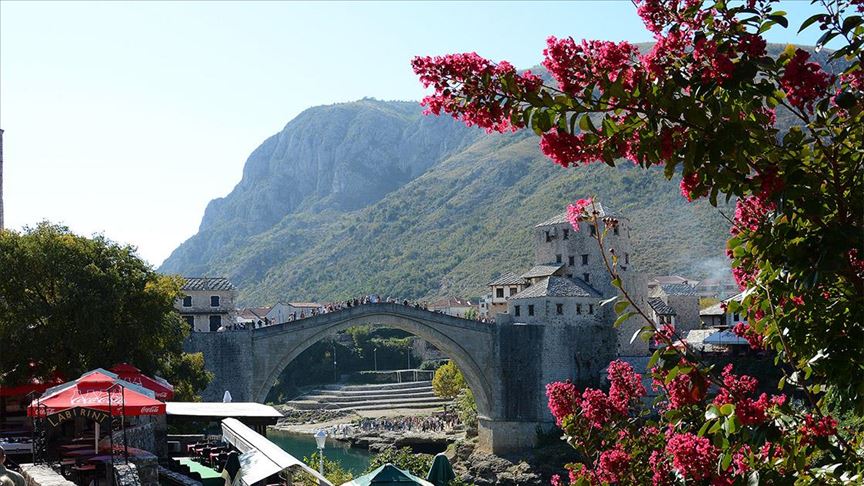 U BiH danas pretežno sunčano, temperature između 33 i 39 stepeni